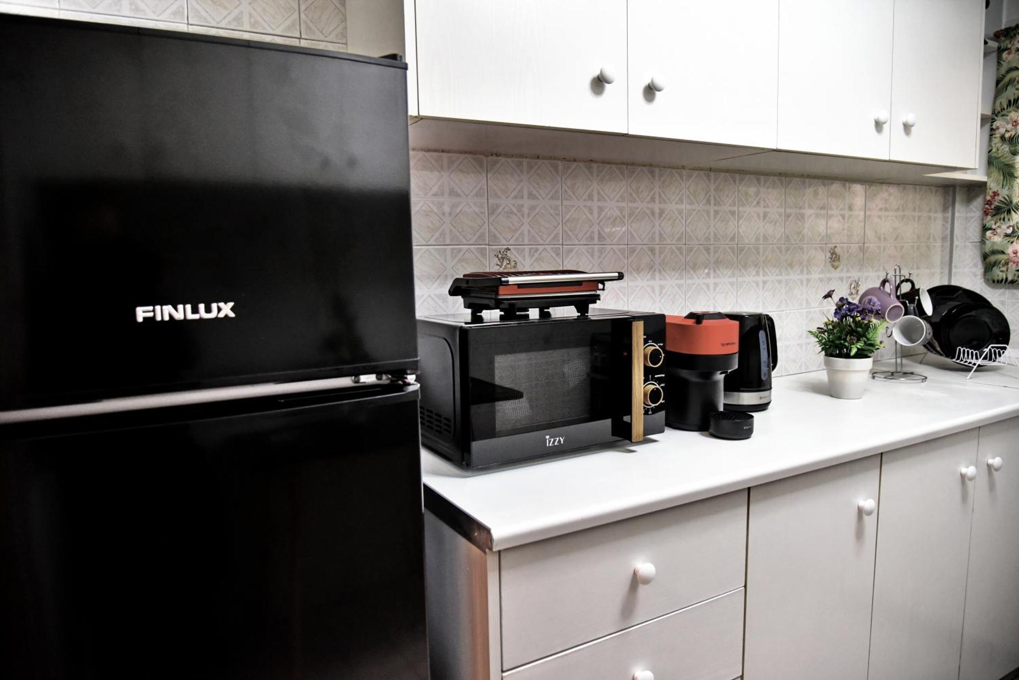Apartamento Kipseli New Modern & Cozy 65Tv Netflix Atenas Exterior foto