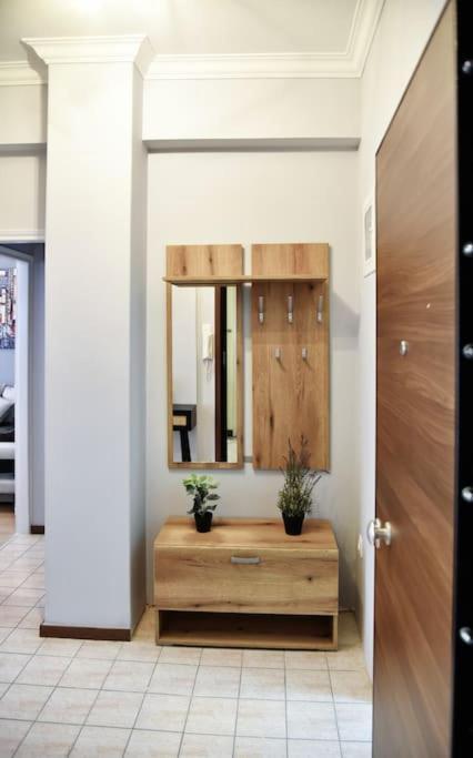 Apartamento Kipseli New Modern & Cozy 65Tv Netflix Atenas Exterior foto